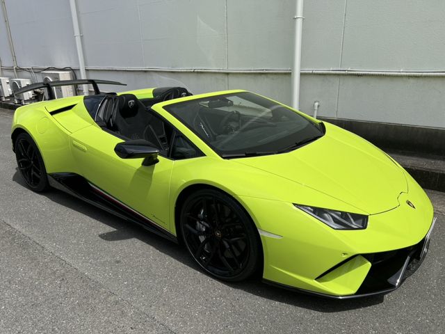 LAMBORGHINI HURACAN Spider