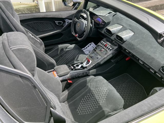 LAMBORGHINI HURACAN Spider