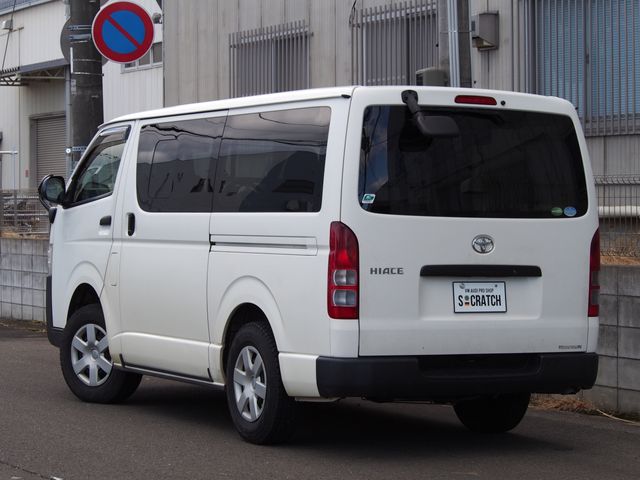 HIACE van 4WD