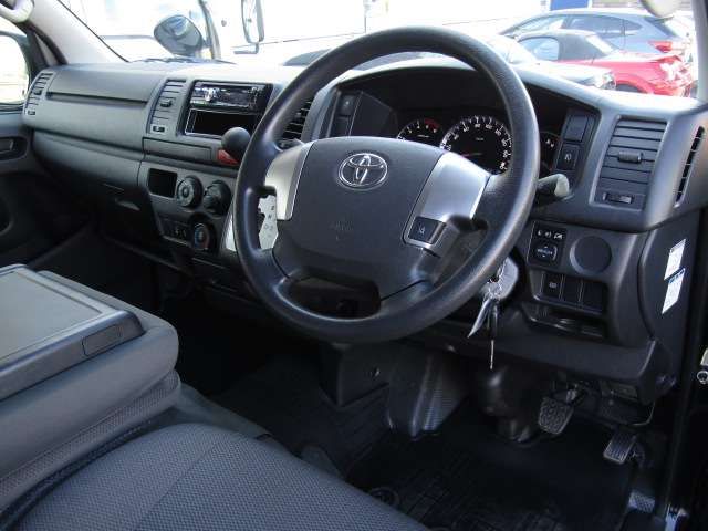 HIACE van 4WD