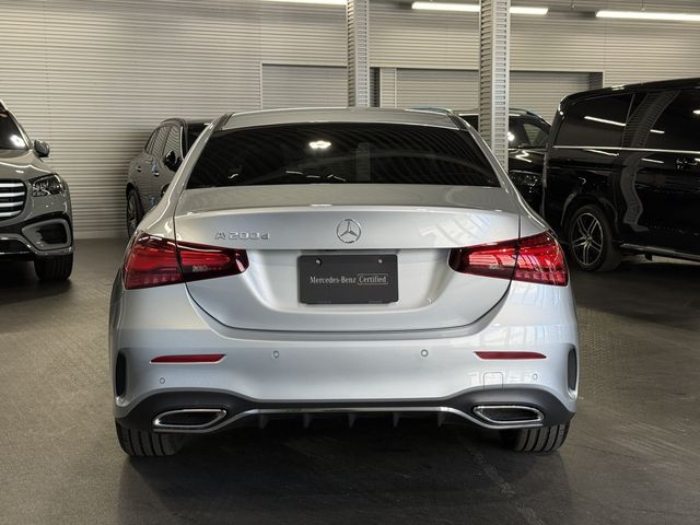 MERCEDES BENZ A class sedan
