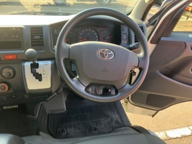 HIACE wagon 4WD