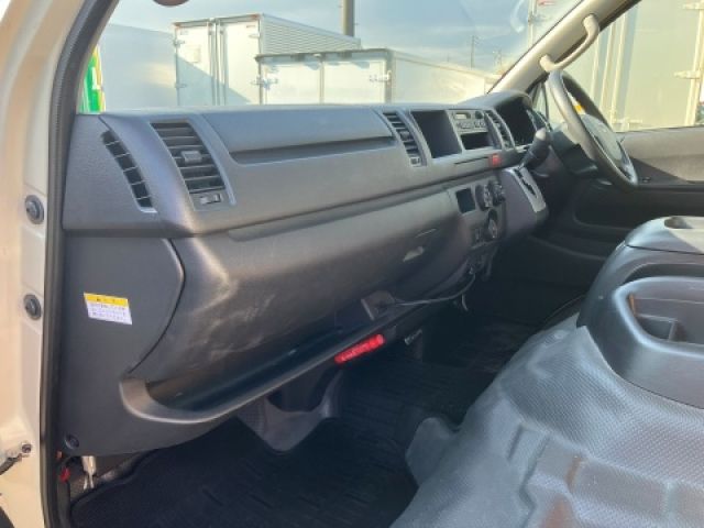 HIACE wagon 4WD