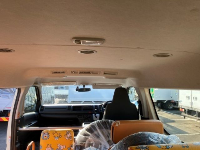 HIACE wagon 4WD