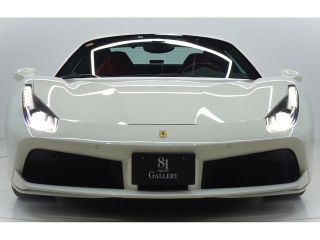 FERRARI 488 SPIDER
