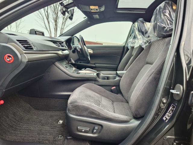 LEXUS CT200h