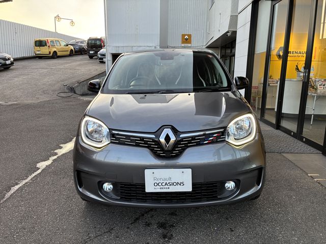 RENAULT TWINGO