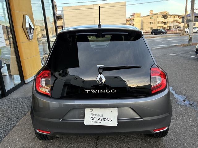 RENAULT TWINGO
