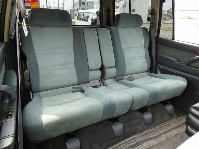 LANDCRUISER wagon