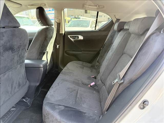 LEXUS CT200h