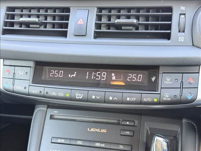 LEXUS CT200h