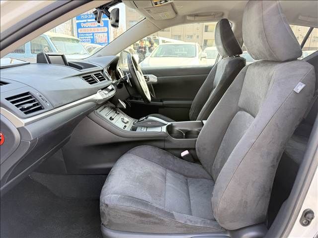 LEXUS CT200h