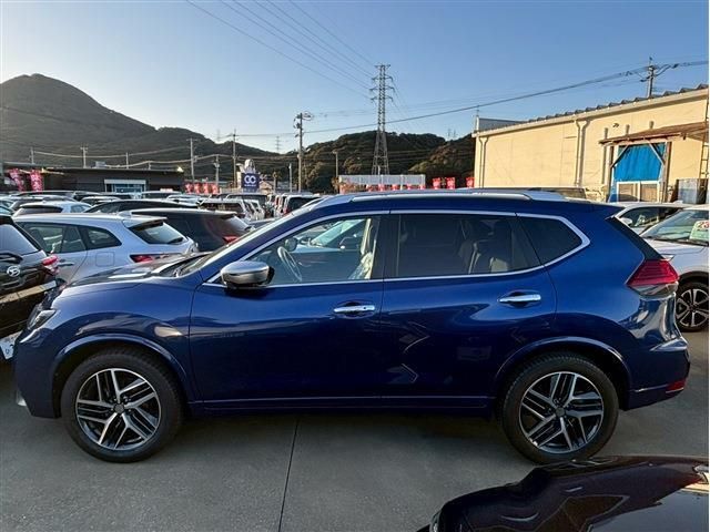 X-TRAIL 2WD