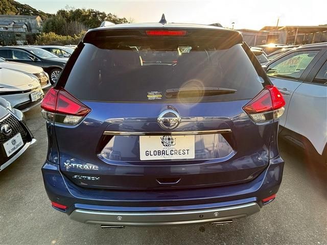 X-TRAIL 2WD