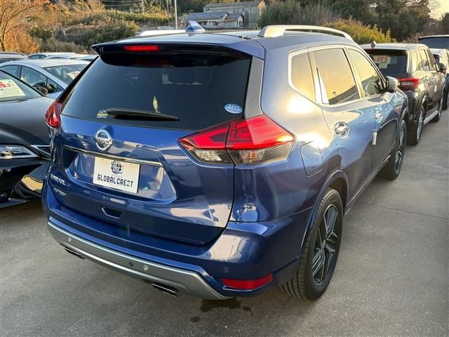 X-TRAIL 2WD