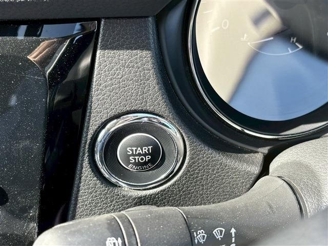 X-TRAIL 2WD