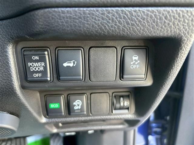 X-TRAIL 2WD