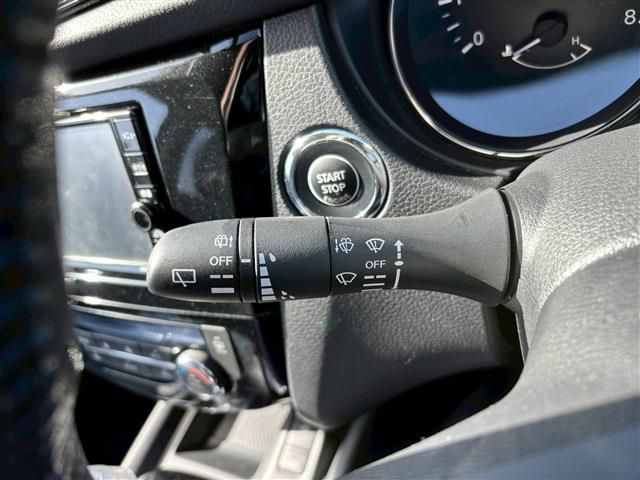 X-TRAIL 2WD
