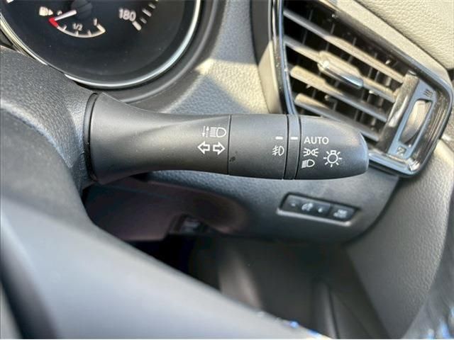 X-TRAIL 2WD