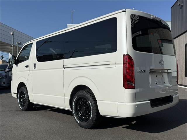HIACE van 4WD