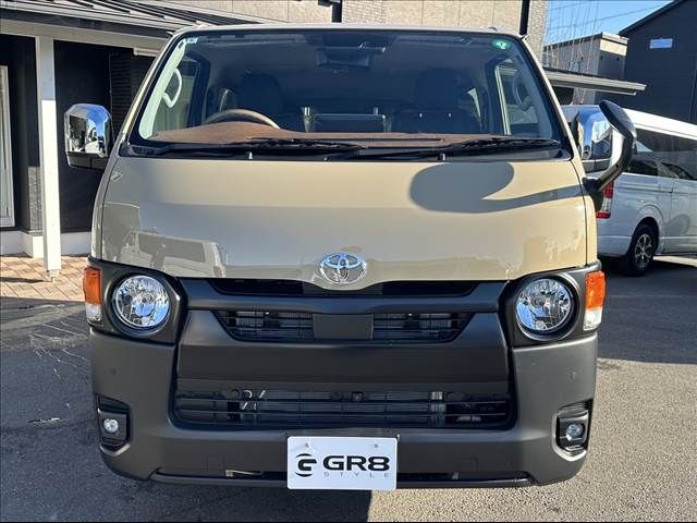 HIACE van 2WD