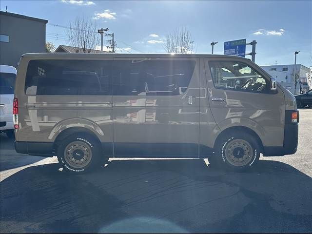 HIACE van 2WD