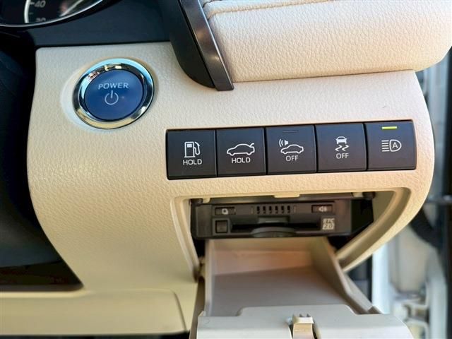 Camry Hybrid