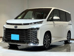 VOXY HYBRID