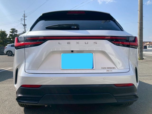 LEXUS NX350h AWD