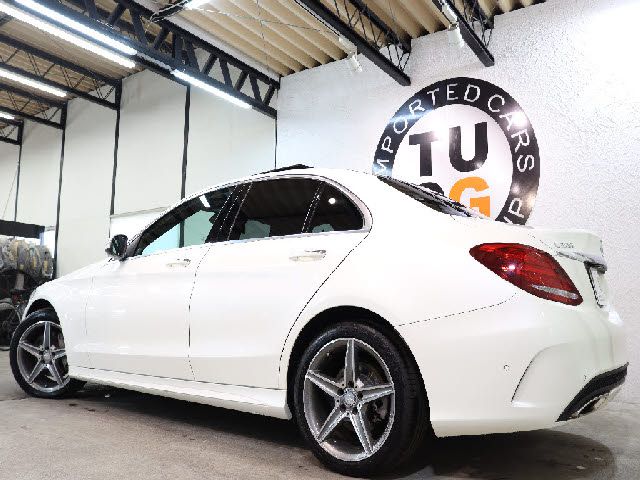 MERCEDES BENZ C class sedan