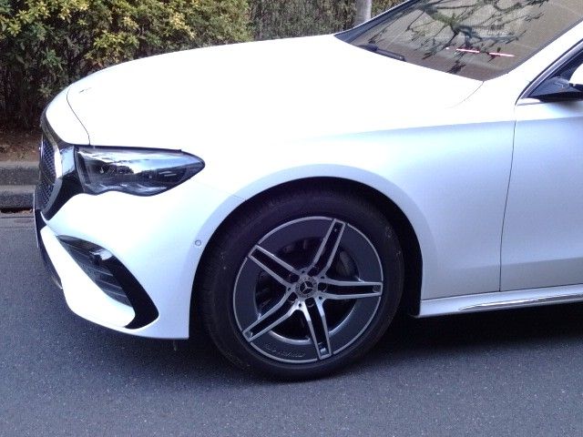MERCEDES BENZ E class stationwagon
