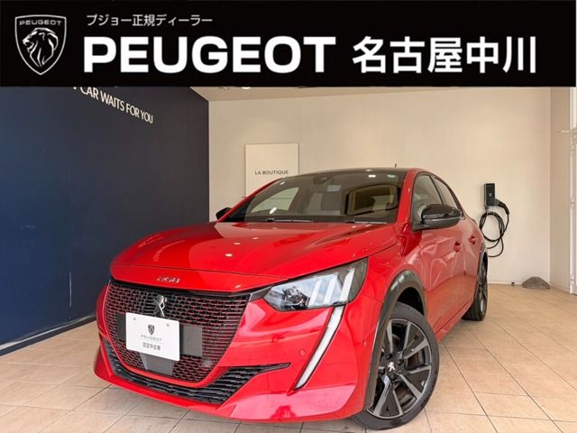 PEUGEOT e-208