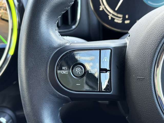MINI COOPER D CROSSOVER