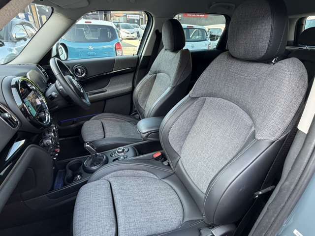 MINI COOPER D CROSSOVER
