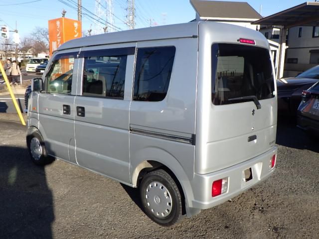 EVERY van 4WD