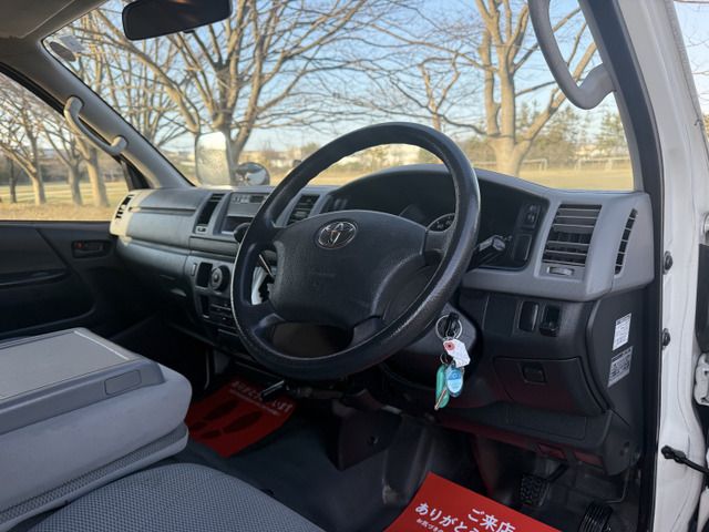 HIACE van 4WD