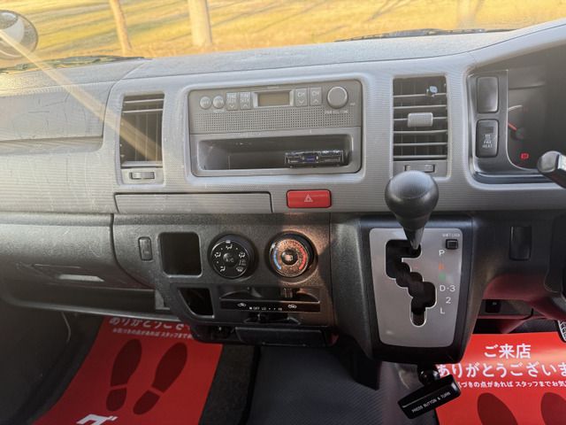 HIACE van 4WD