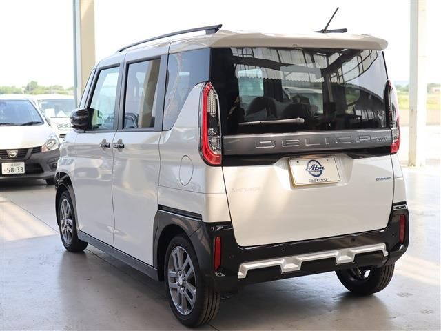 DELICA MINI