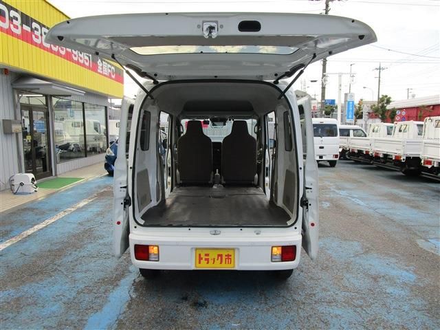 NV100 CLIPPER