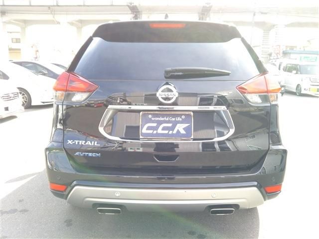 X-TRAIL 2WD