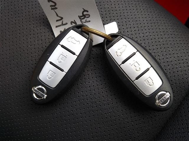X-TRAIL 2WD