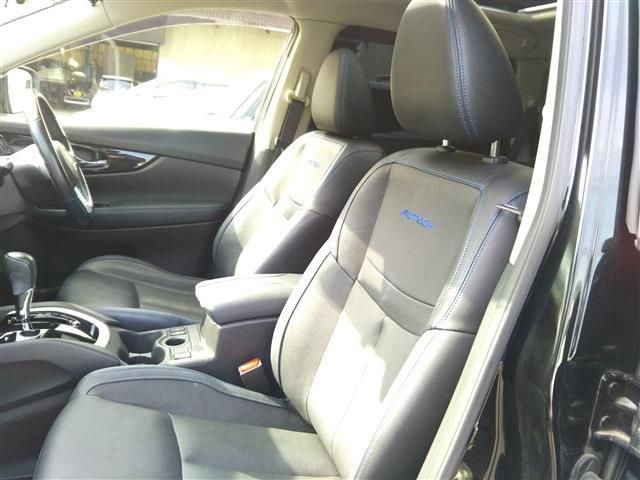 X-TRAIL 2WD