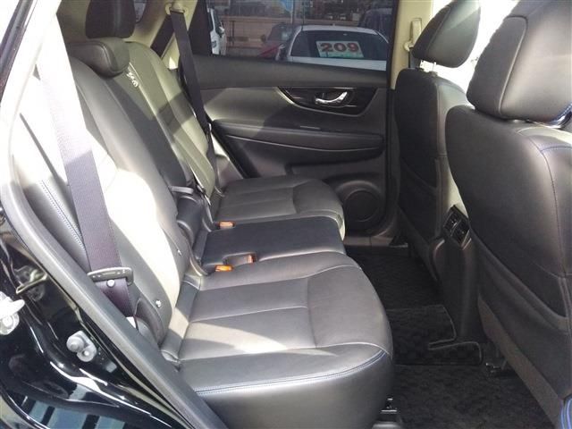 X-TRAIL 2WD