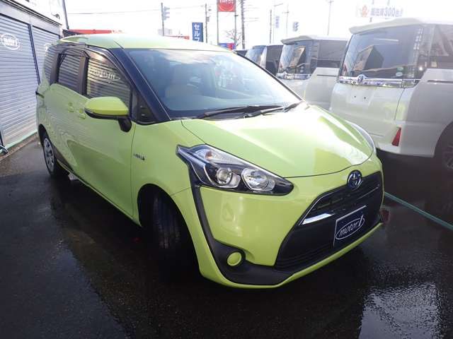 SIENTA HYBRID