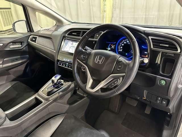 SHUTTLE HYBRID