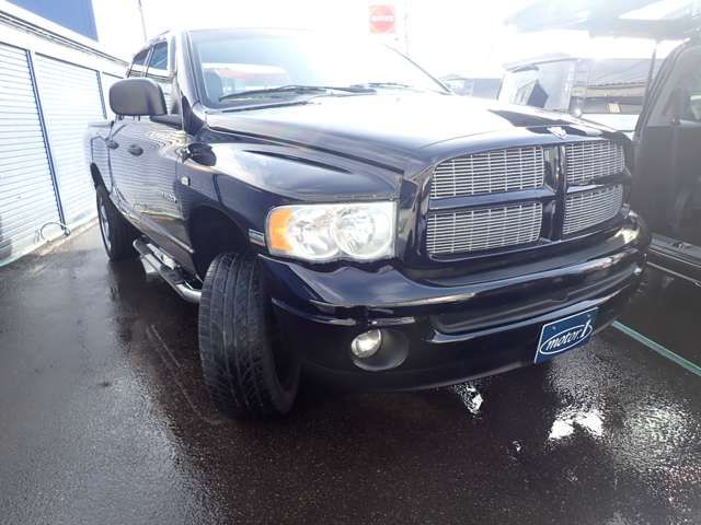 DODGE RAM pickup truck