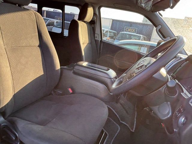 HIACE van 2WD