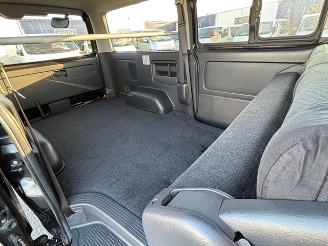 HIACE van 2WD