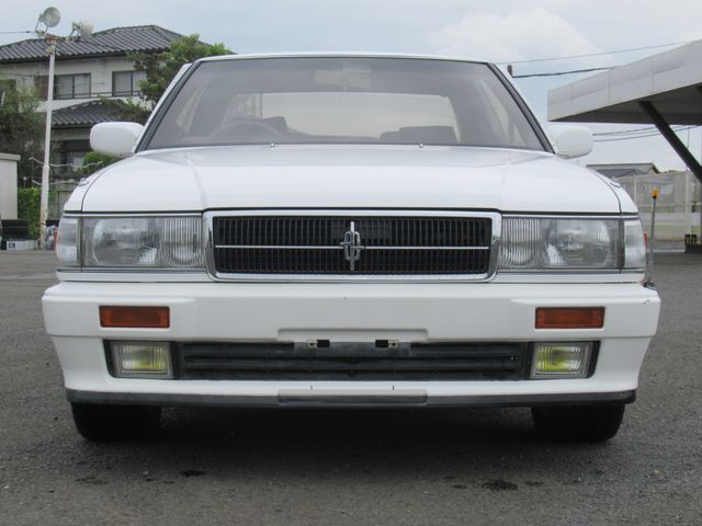 CEDRIC hardtop