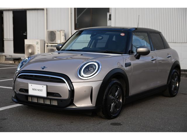 MINI COOPER D 5DOOR